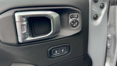 2023 Jeep Wrangler 4-Door Sahara 4x4