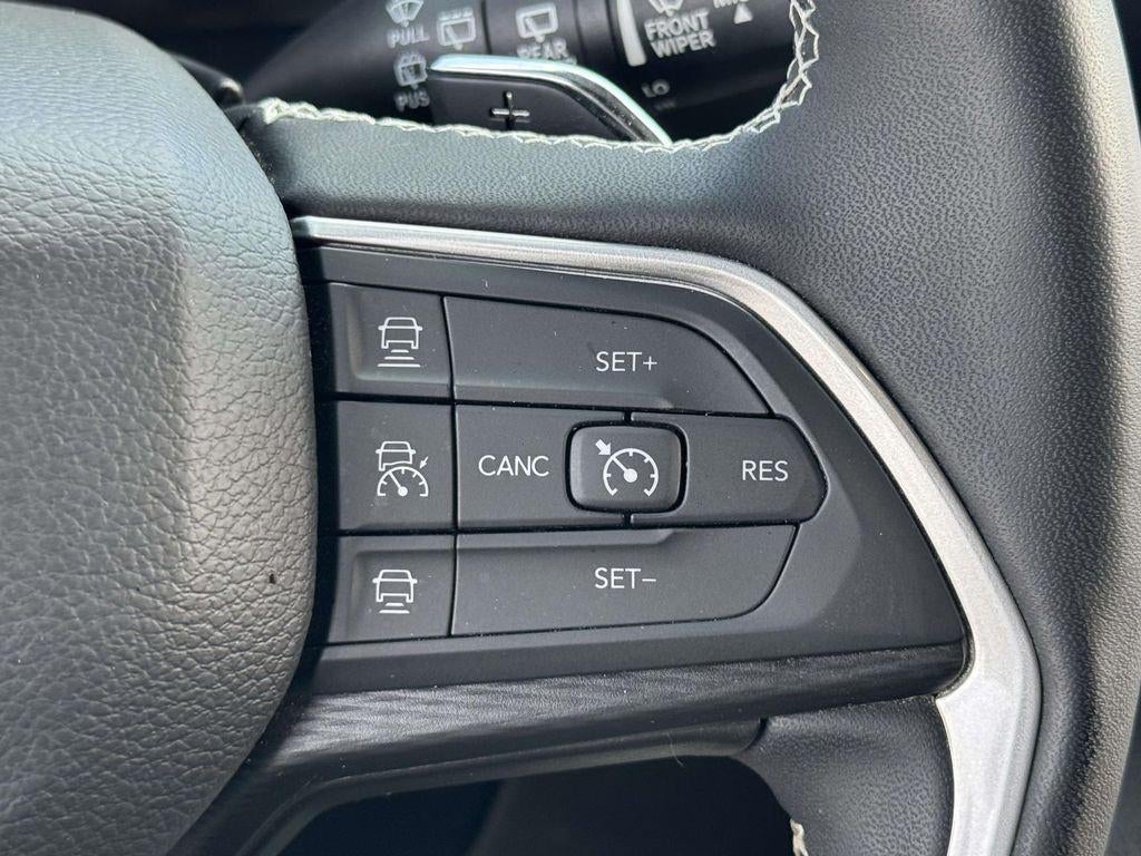 2023 Jeep Grand Cherokee Altitude 4x4