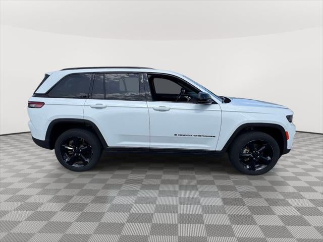 2023 Jeep Grand Cherokee Altitude 4x4