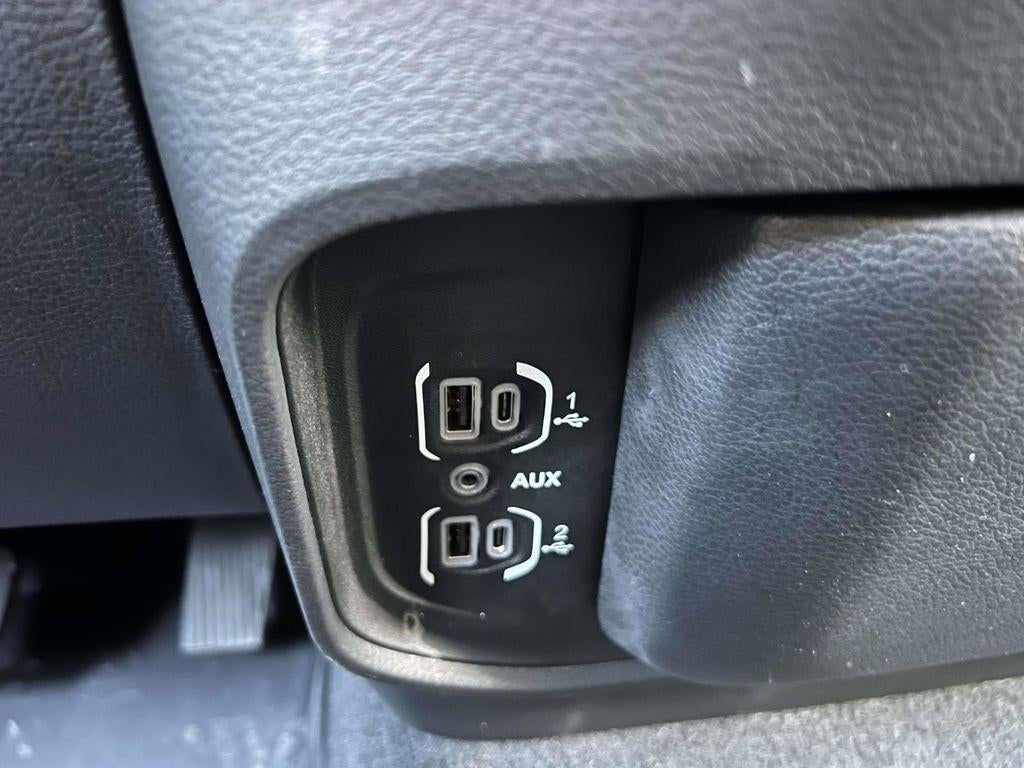 2022 RAM 1500 Big Horn Crew Cab 4x4 57' Box