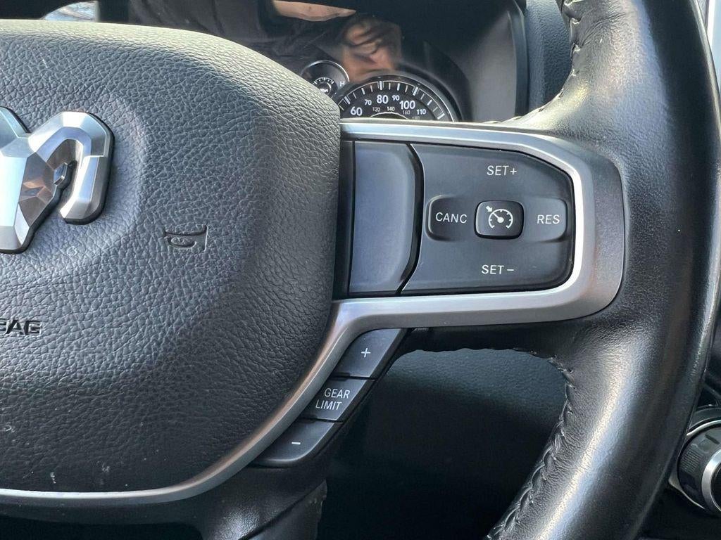 2022 RAM 1500 Big Horn Crew Cab 4x4 57' Box