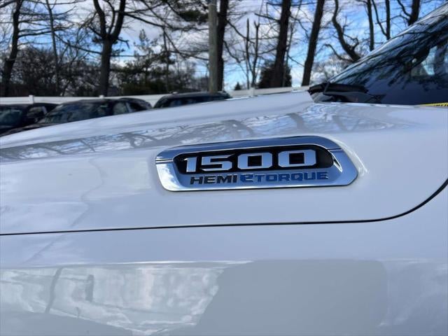 2022 RAM 1500 Big Horn Crew Cab 4x4 57' Box