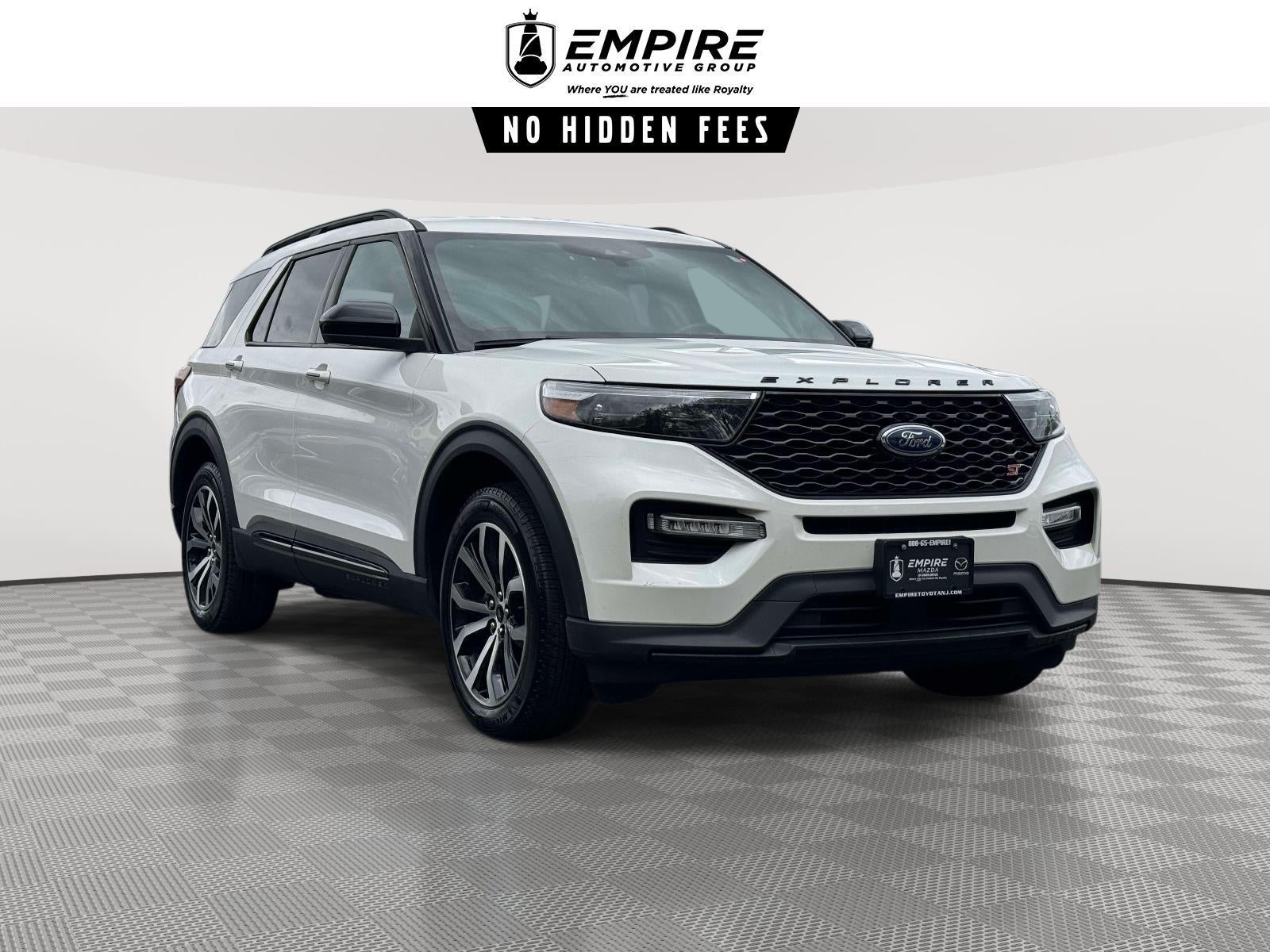 2023 Ford Explorer ST 4WD's photo