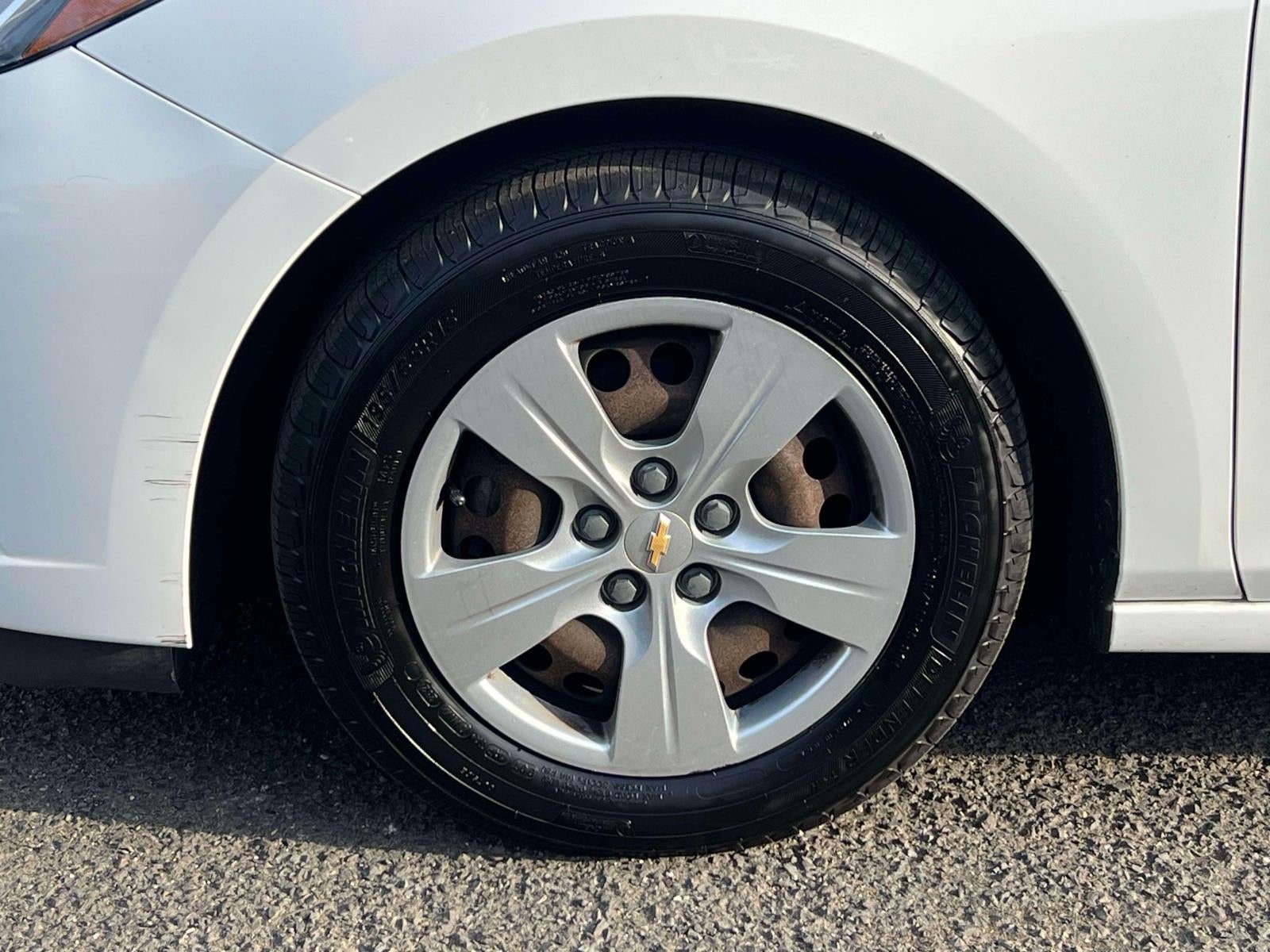 2018 Chevrolet Cruze LS Auto