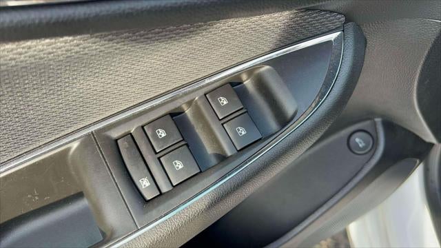 2018 Chevrolet Cruze LS Auto
