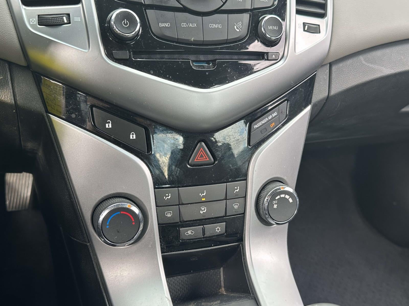 2011 Chevrolet Cruze LS