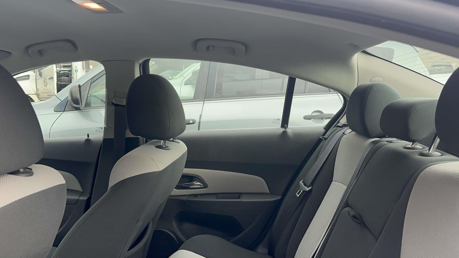 2011 Chevrolet Cruze LS