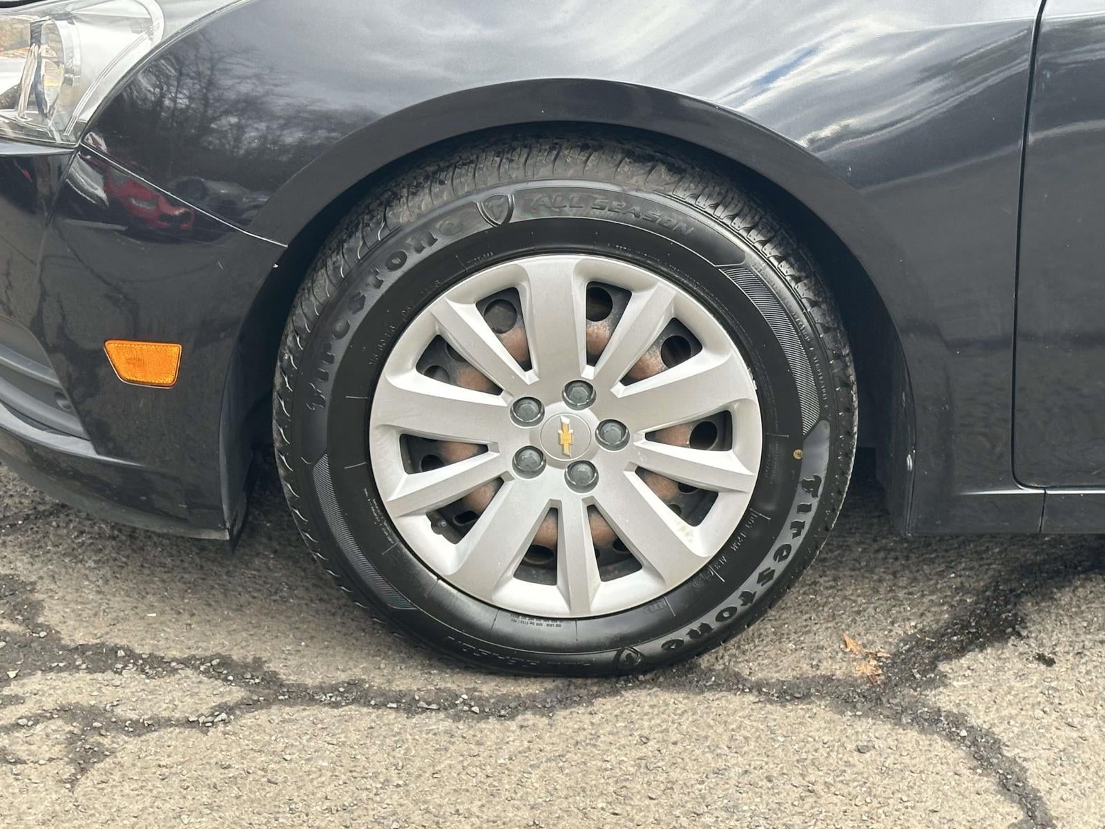 2011 Chevrolet Cruze LS