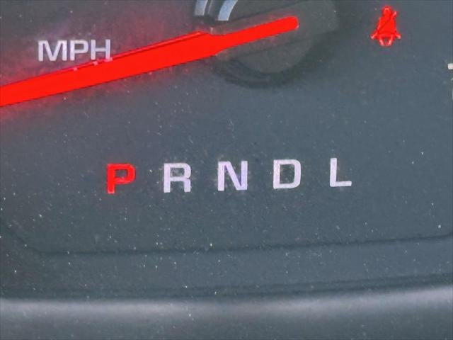 2022 Chevrolet Silverado 1500 4WD Crew Cab Standard Bed Custom