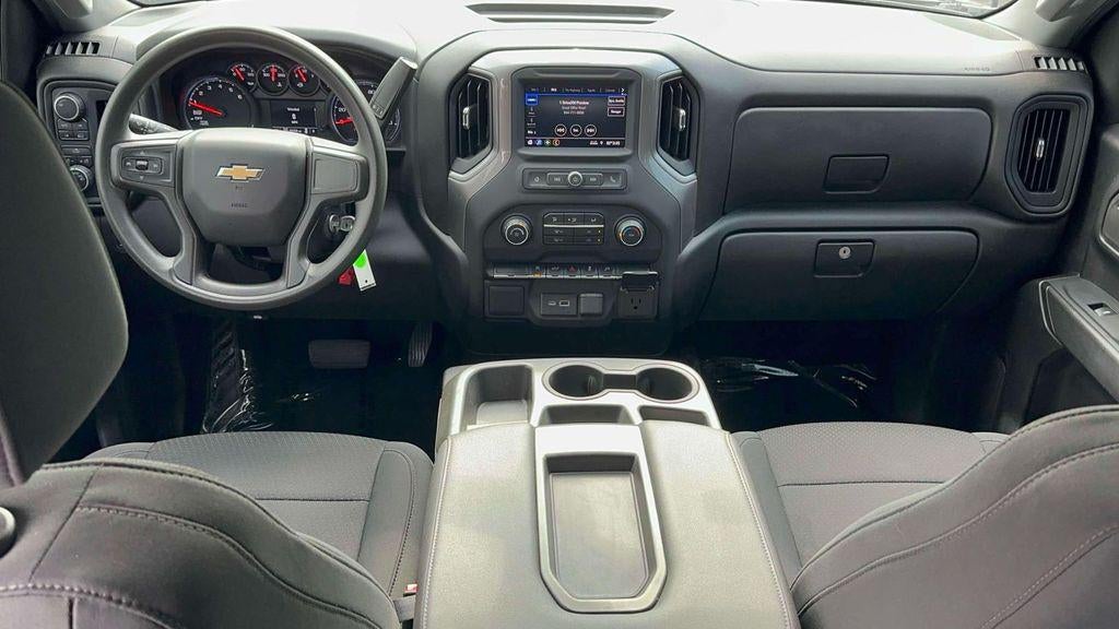 2021 Chevrolet Silverado 1500 4WD Crew Cab Short Bed Custom