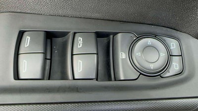 2021 Chevrolet Silverado 1500 4WD Crew Cab Short Bed Custom