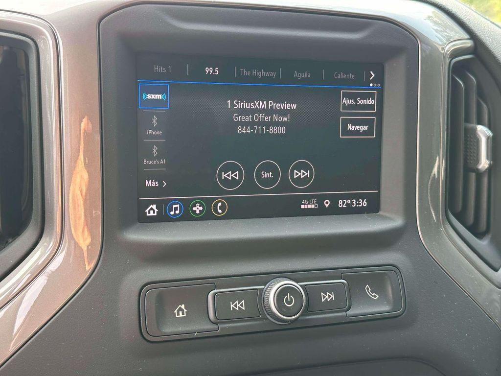 2021 Chevrolet Silverado 1500 4WD Crew Cab Short Bed Custom