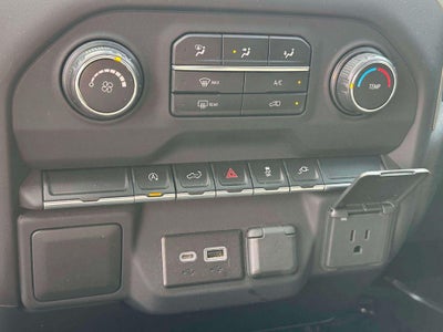2021 Chevrolet Silverado 1500 4WD Crew Cab Short Bed Custom