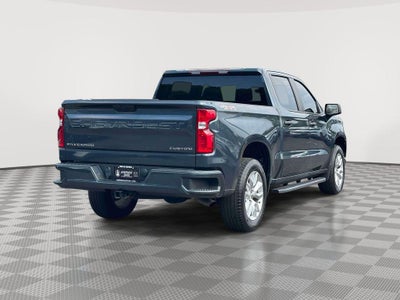 2021 Chevrolet Silverado 1500 4WD Crew Cab Short Bed Custom