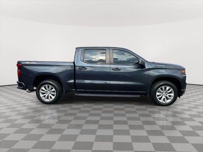 2021 Chevrolet Silverado 1500 4WD Crew Cab Short Bed Custom