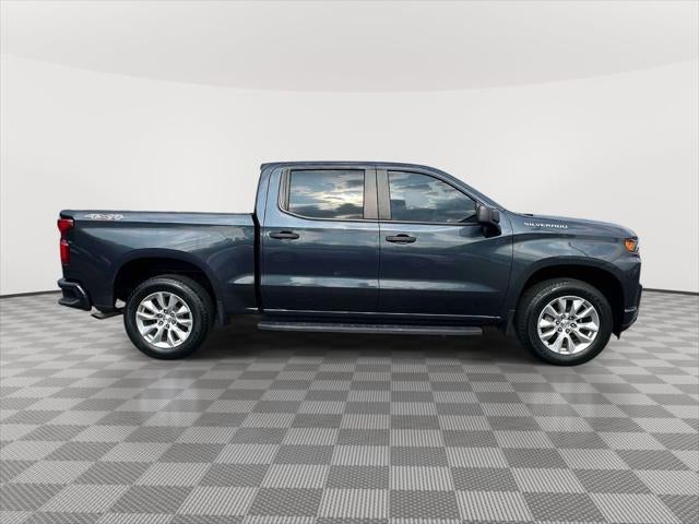 2021 Chevrolet Silverado 1500 4WD Crew Cab Short Bed Custom