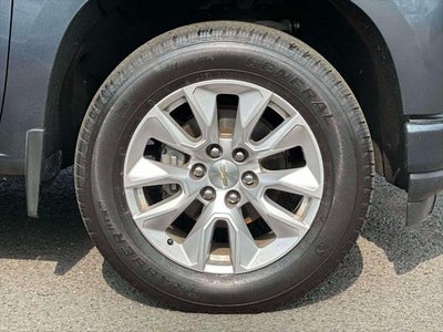 2021 Chevrolet Silverado 1500 4WD Crew Cab Short Bed Custom