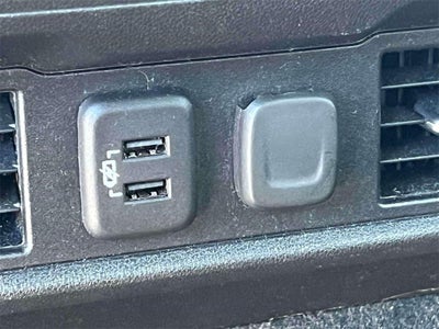 2021 Chevrolet Silverado 1500 4WD Crew Cab Short Bed LT