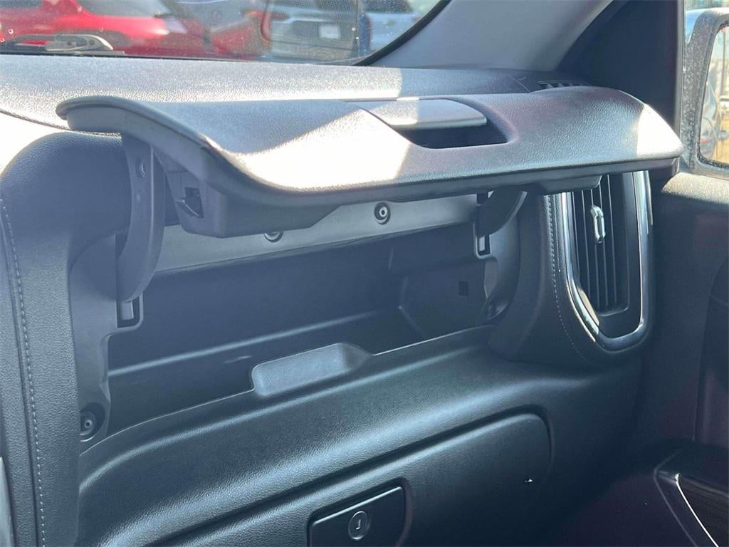 2021 Chevrolet Silverado 1500 4WD Crew Cab Short Bed LT