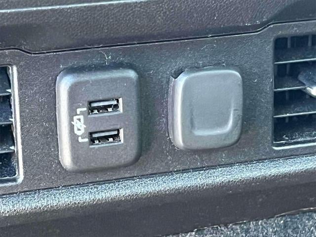 2021 Chevrolet Silverado 1500 4WD Crew Cab Short Bed LT