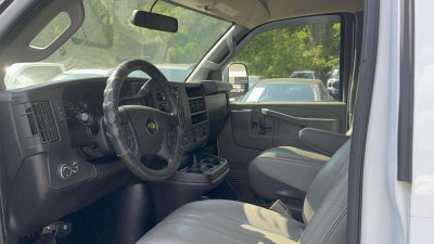 2021 Chevrolet Express Cargo RWD 2500 Regular Wheelbase WT