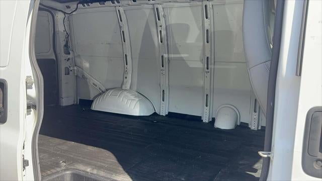 2021 Chevrolet Express Cargo RWD 2500 Regular Wheelbase WT