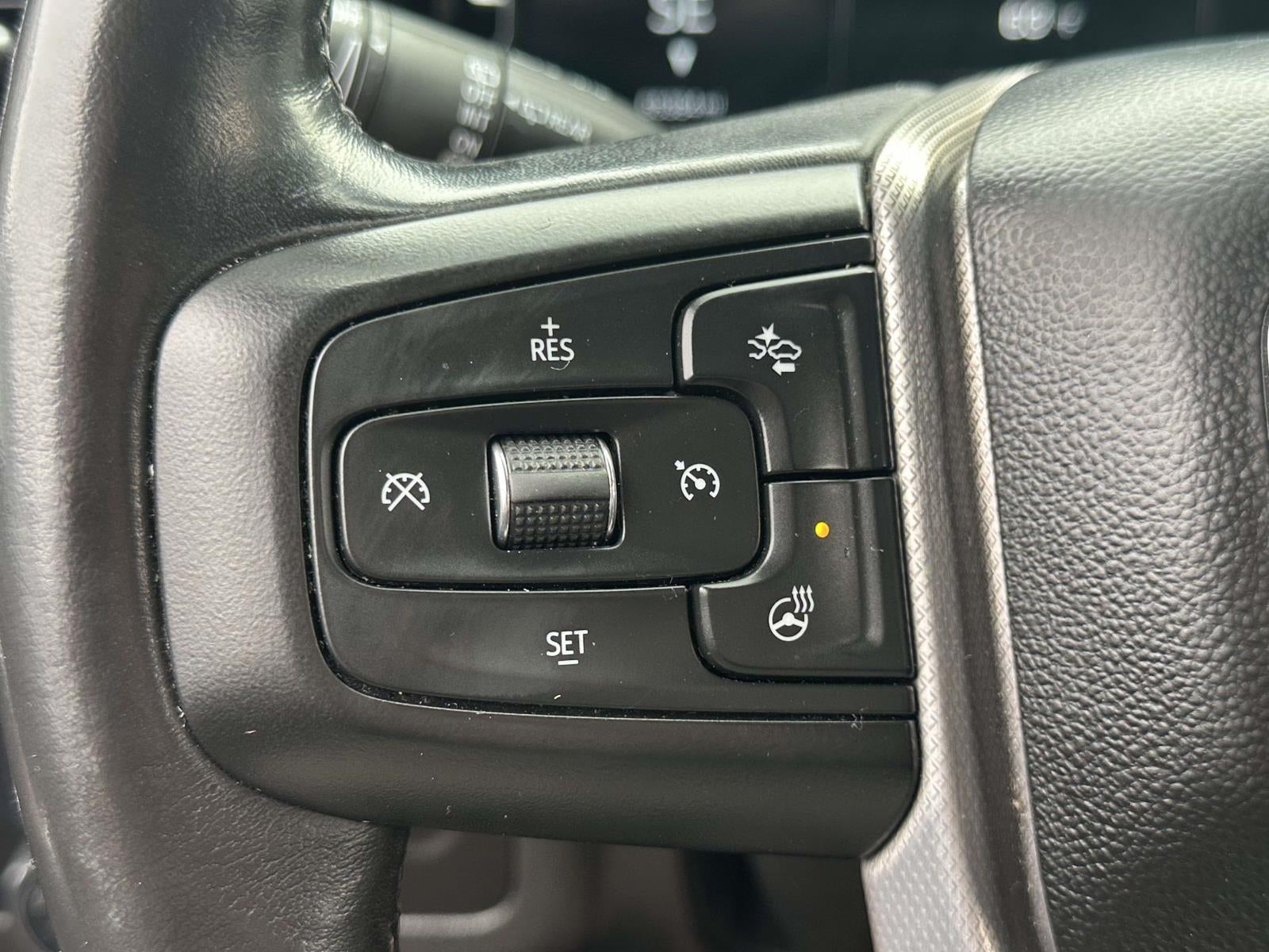 2022 GMC Yukon XL 4WD Denali