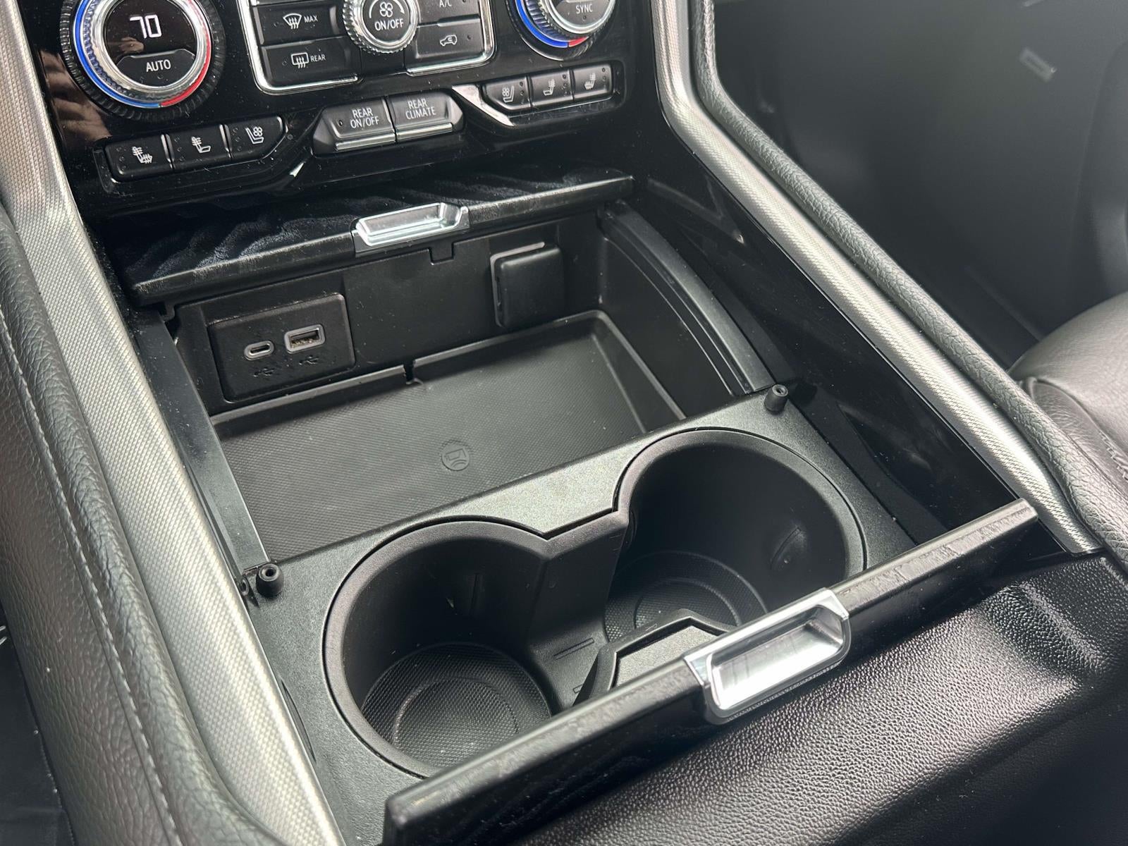 2022 GMC Yukon XL 4WD Denali