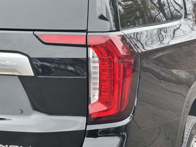 2022 GMC Yukon XL 4WD Denali