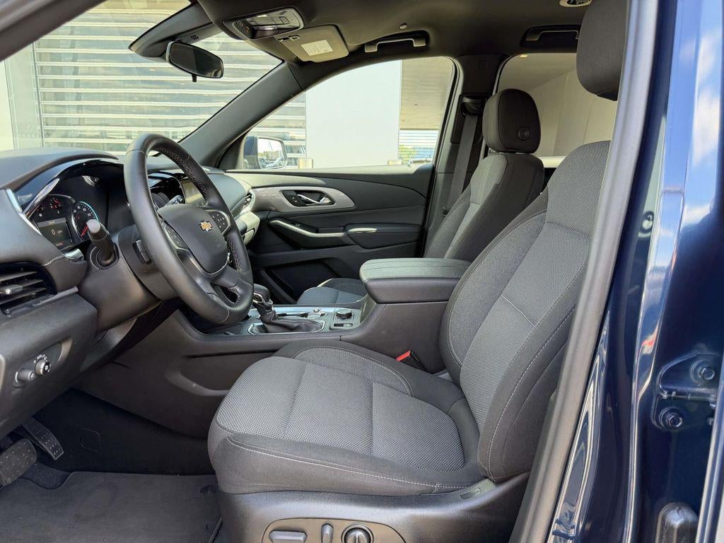 2023 Chevrolet Traverse FWD LT Cloth