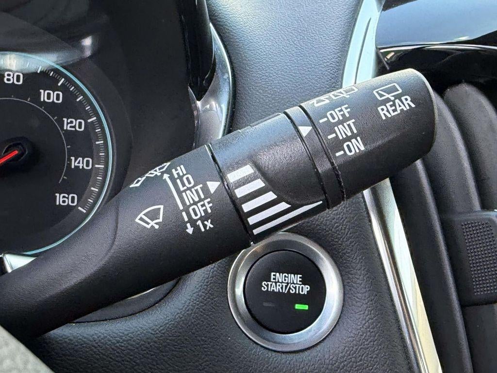 2023 Chevrolet Traverse FWD LT Cloth