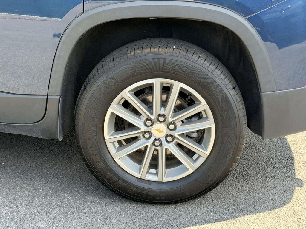 2023 Chevrolet Traverse FWD LT Cloth