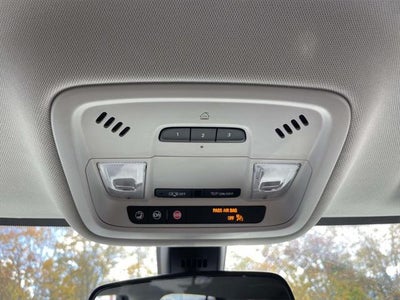 2021 Chevrolet Traverse AWD LT Leather