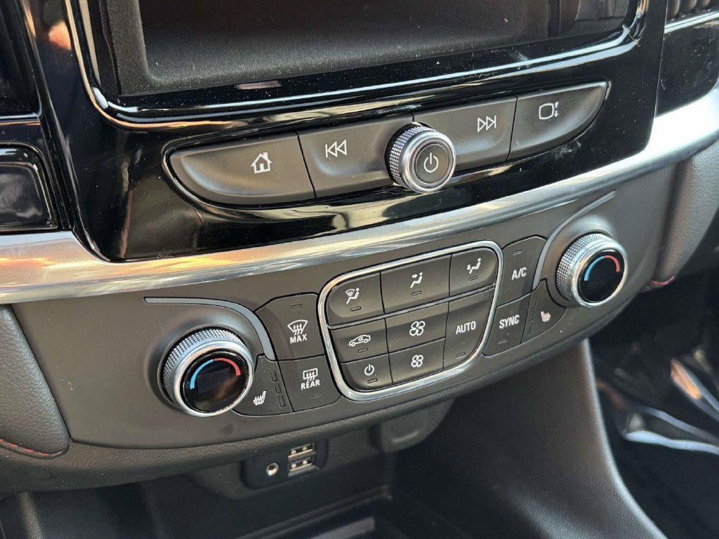 2022 Chevrolet Traverse AWD RS