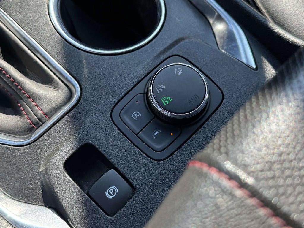 2022 Chevrolet Traverse AWD RS