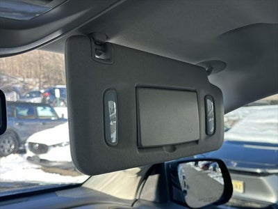 2022 GMC Canyon 4WD Crew Cab Short Box Elevation