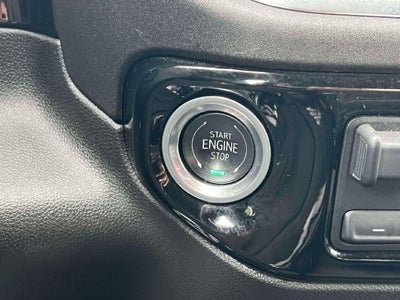 2025 GMC Sierra 1500 4WD Crew Cab Short Box Elevation with 3VL