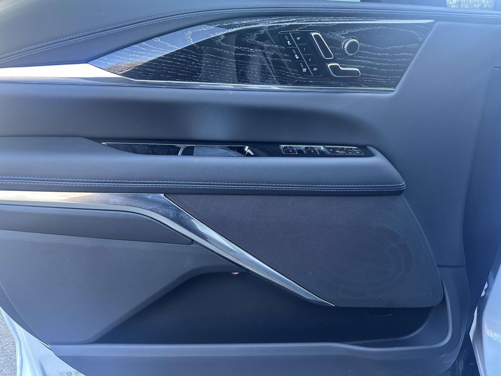 2026 Cadillac ESCALADE IQ Sport