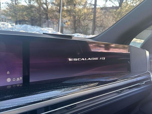 2026 Cadillac ESCALADE IQ Sport