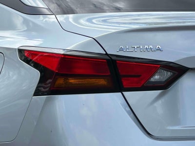 2020 Nissan Altima SR FWD