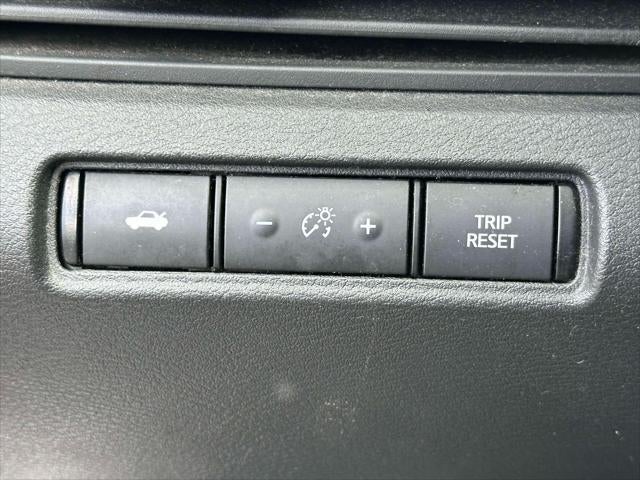 2020 Nissan Altima SR FWD