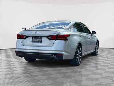 2020 Nissan Altima SR FWD