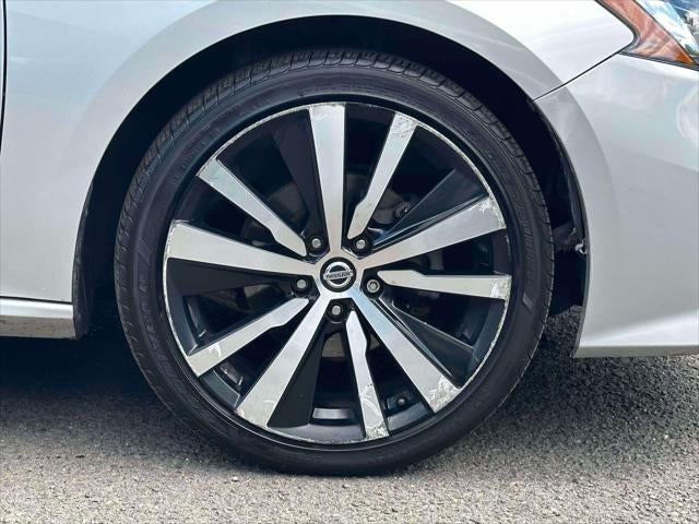 2020 Nissan Altima SR FWD