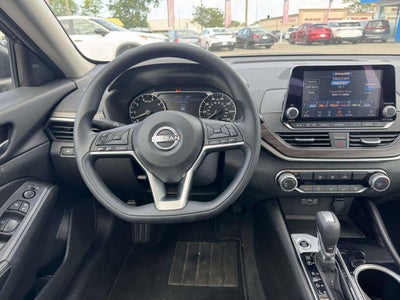 2024 Nissan Altima SV FWD