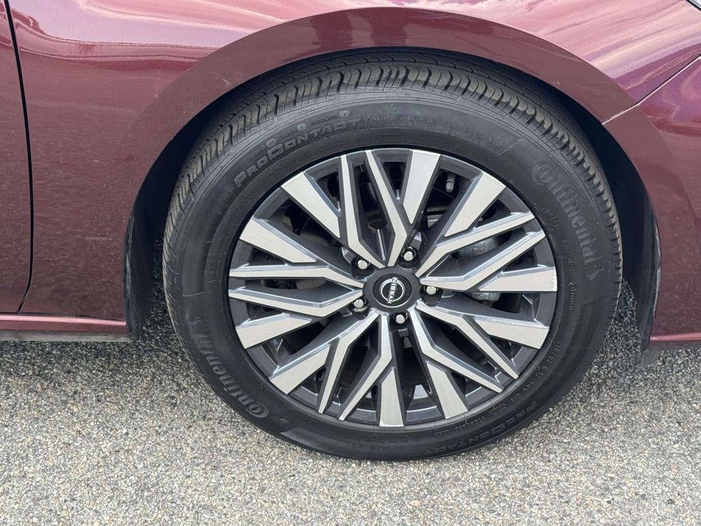 2024 Nissan Altima SV FWD