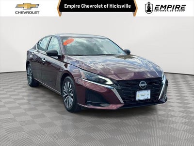 2024 Nissan Altima SV FWD