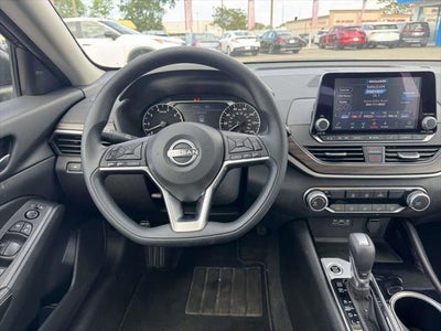 2024 Nissan Altima SV FWD