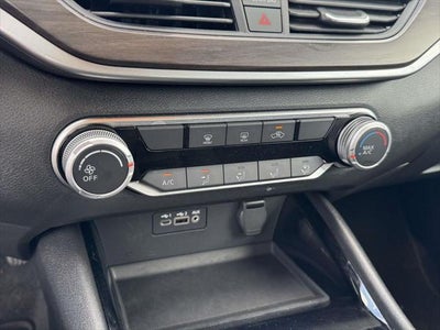2024 Nissan Altima SV FWD