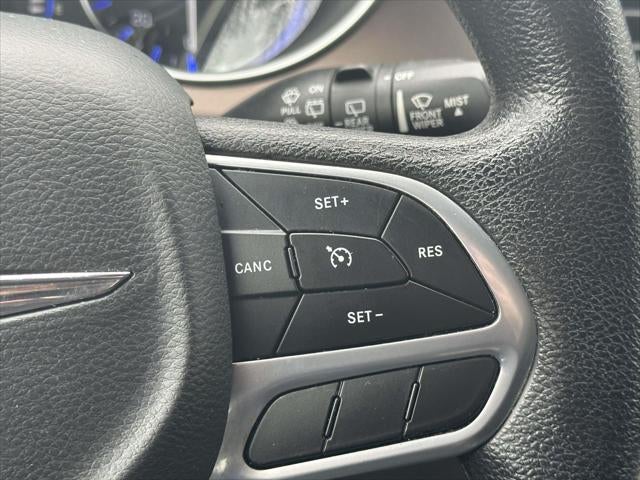 2021 Chrysler Voyager LXI