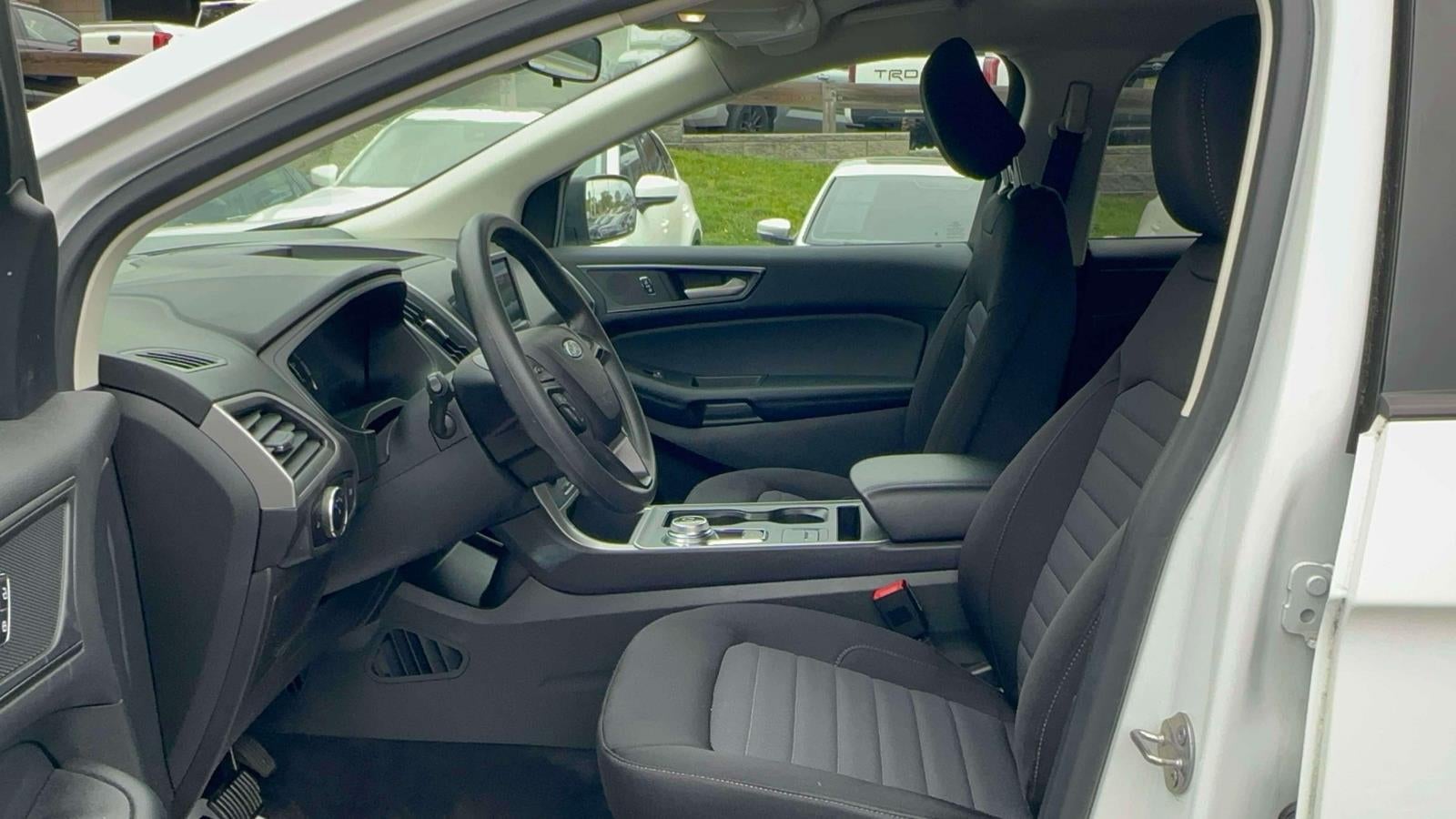 2023 Ford Edge SE